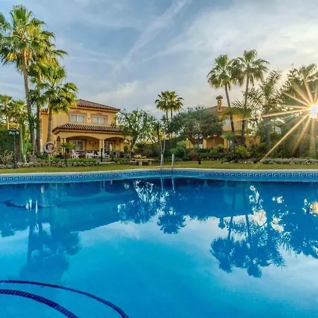 Cozy In Marbella-estepona Vila