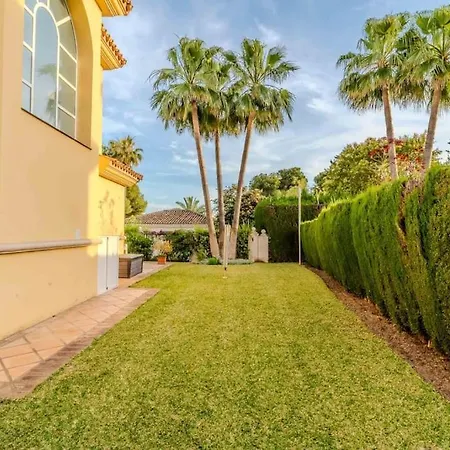 Vila Cozy In Marbella-estepona